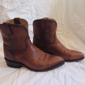 Frye Billy Short Boots